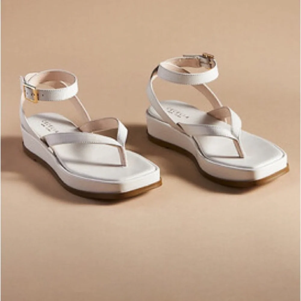 Cecelia New York Kara Sandals - Picture 3 of 16